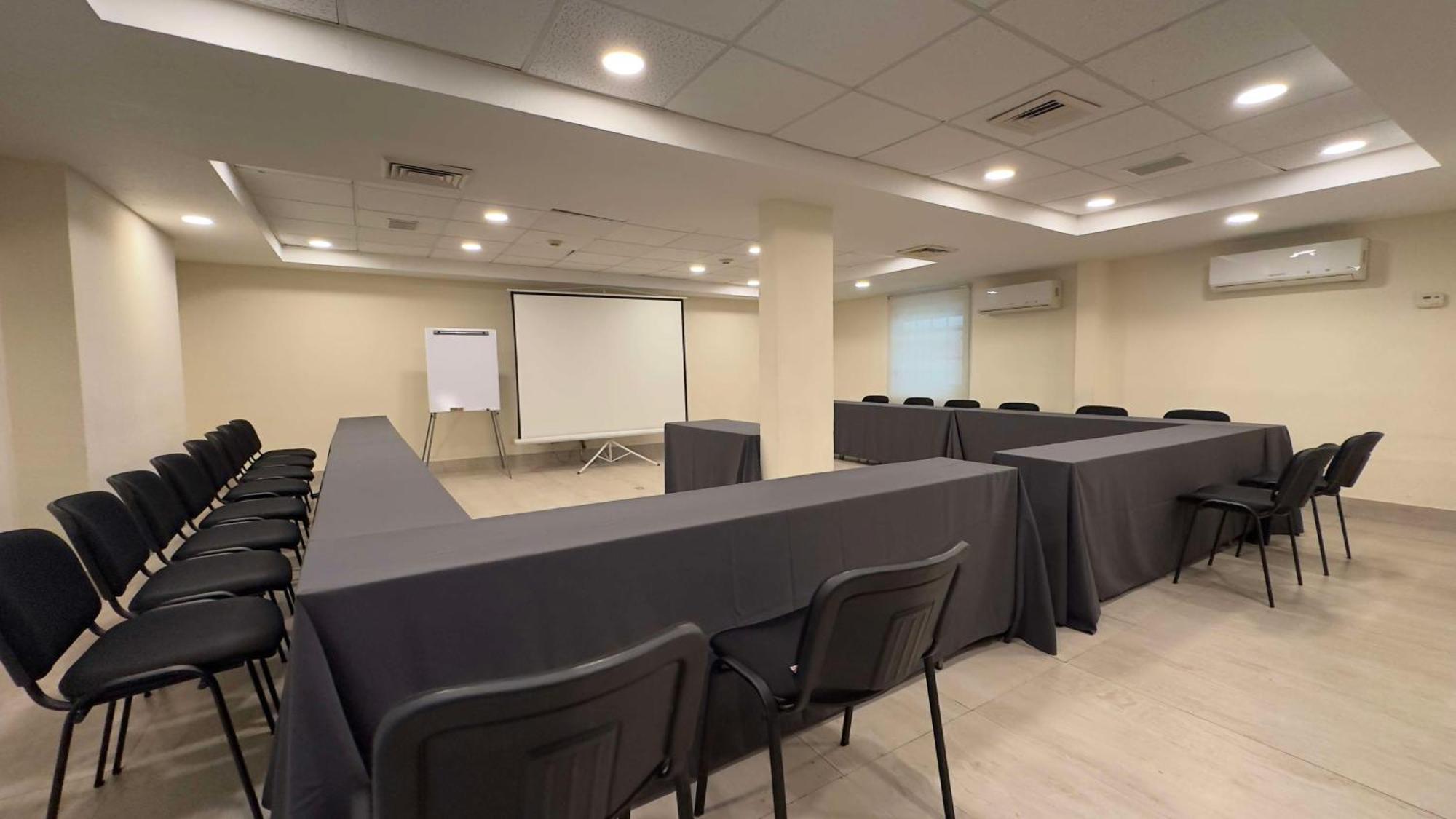 Best Western Plus Monterrey Colon Εξωτερικό φωτογραφία