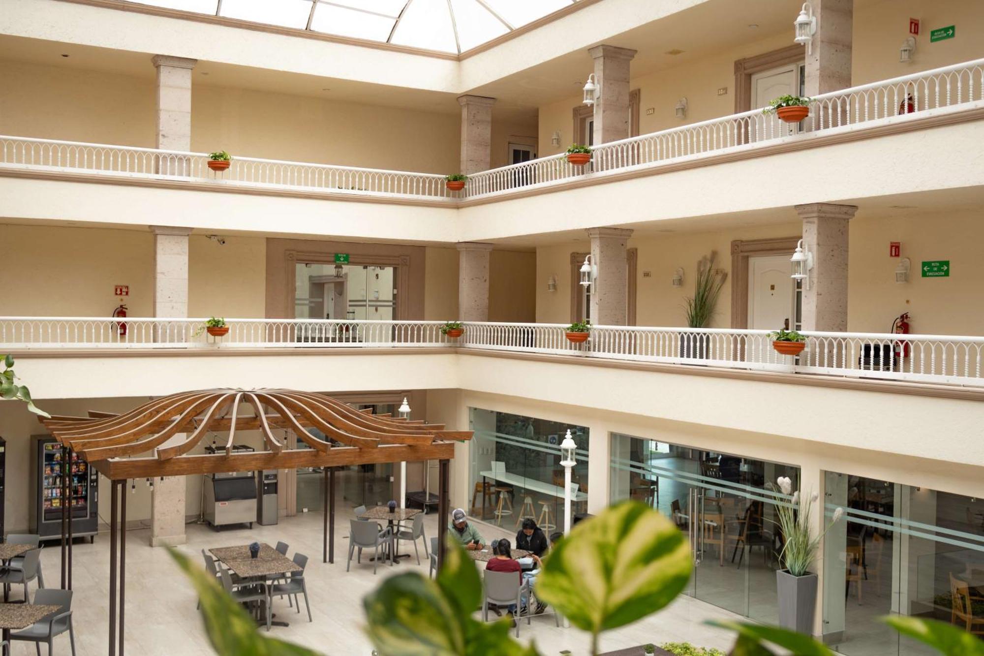 Best Western Plus Monterrey Colon Εξωτερικό φωτογραφία