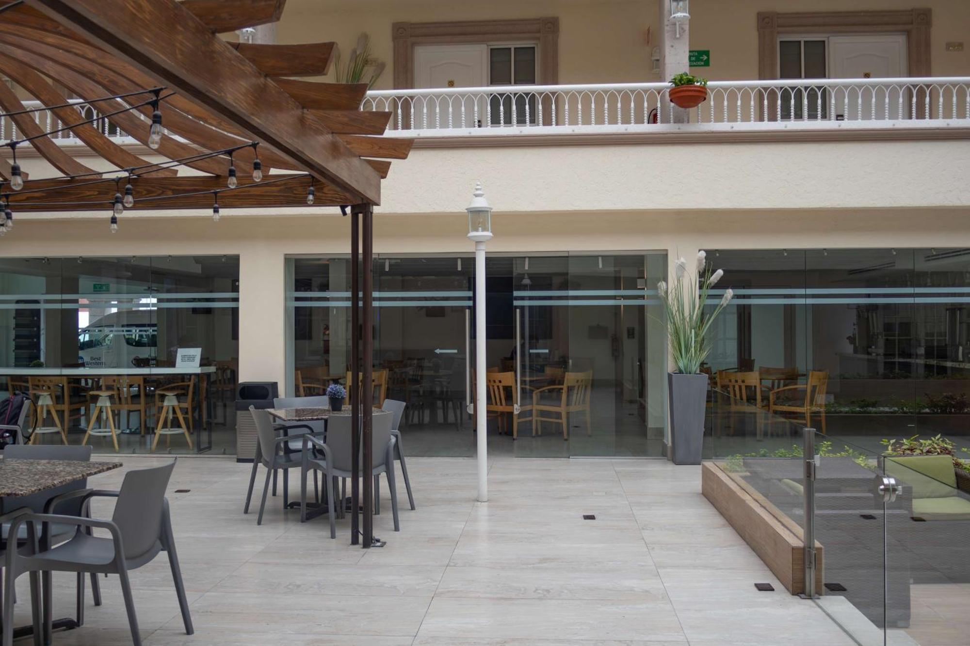 Best Western Plus Monterrey Colon Εξωτερικό φωτογραφία