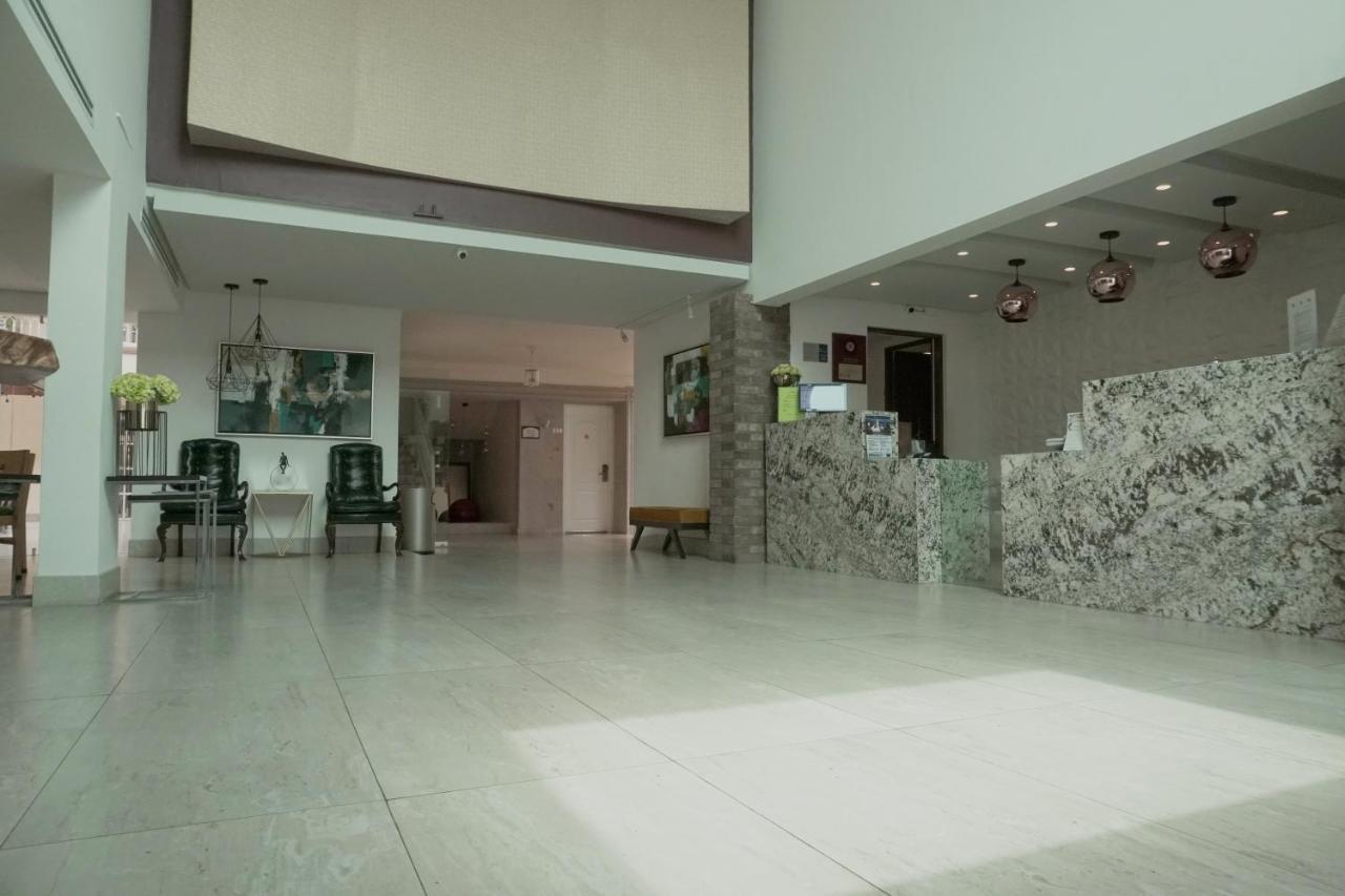 Best Western Plus Monterrey Colon Εξωτερικό φωτογραφία